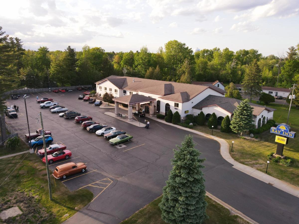 Bay Inn Tawas City Exteriör bild
